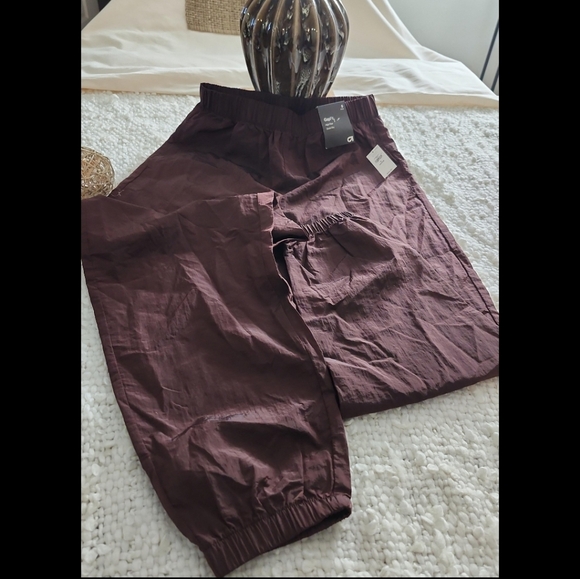 BROWN HIGH RISE JOGGERS - Picture 3 of 8